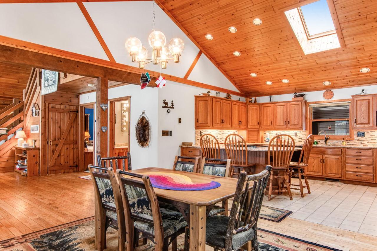 Sailor'S Point Lodge 伊格尔里弗 外观 照片